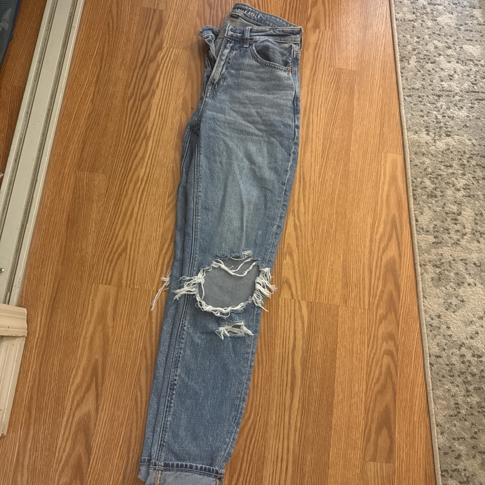 American Eagle Outfitters Blue Distressed Boyfriend Jeans